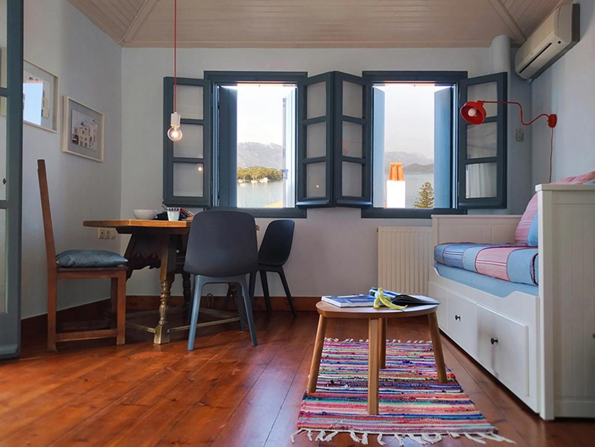 Anemone Residence Poros Town Bagian luar foto