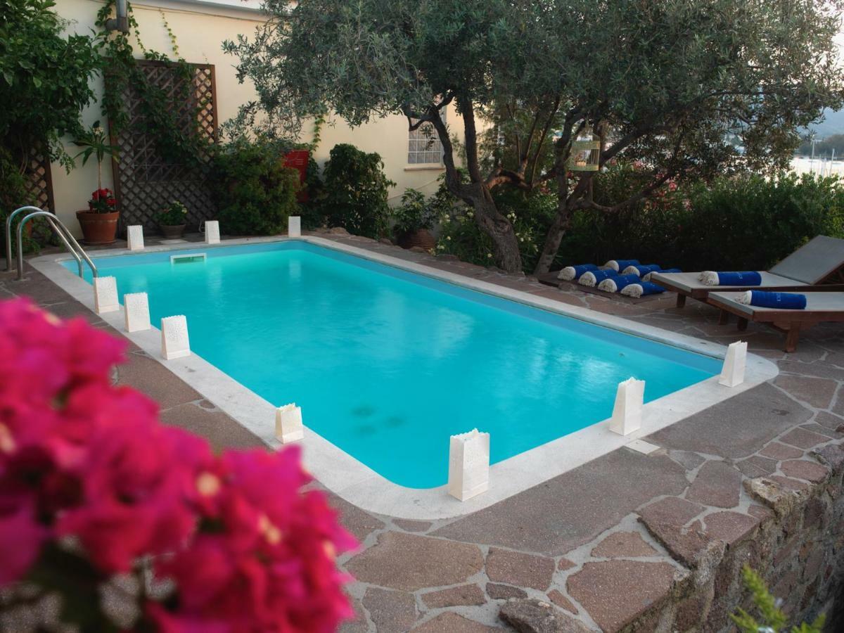 Anemone Residence Poros Town Bagian luar foto