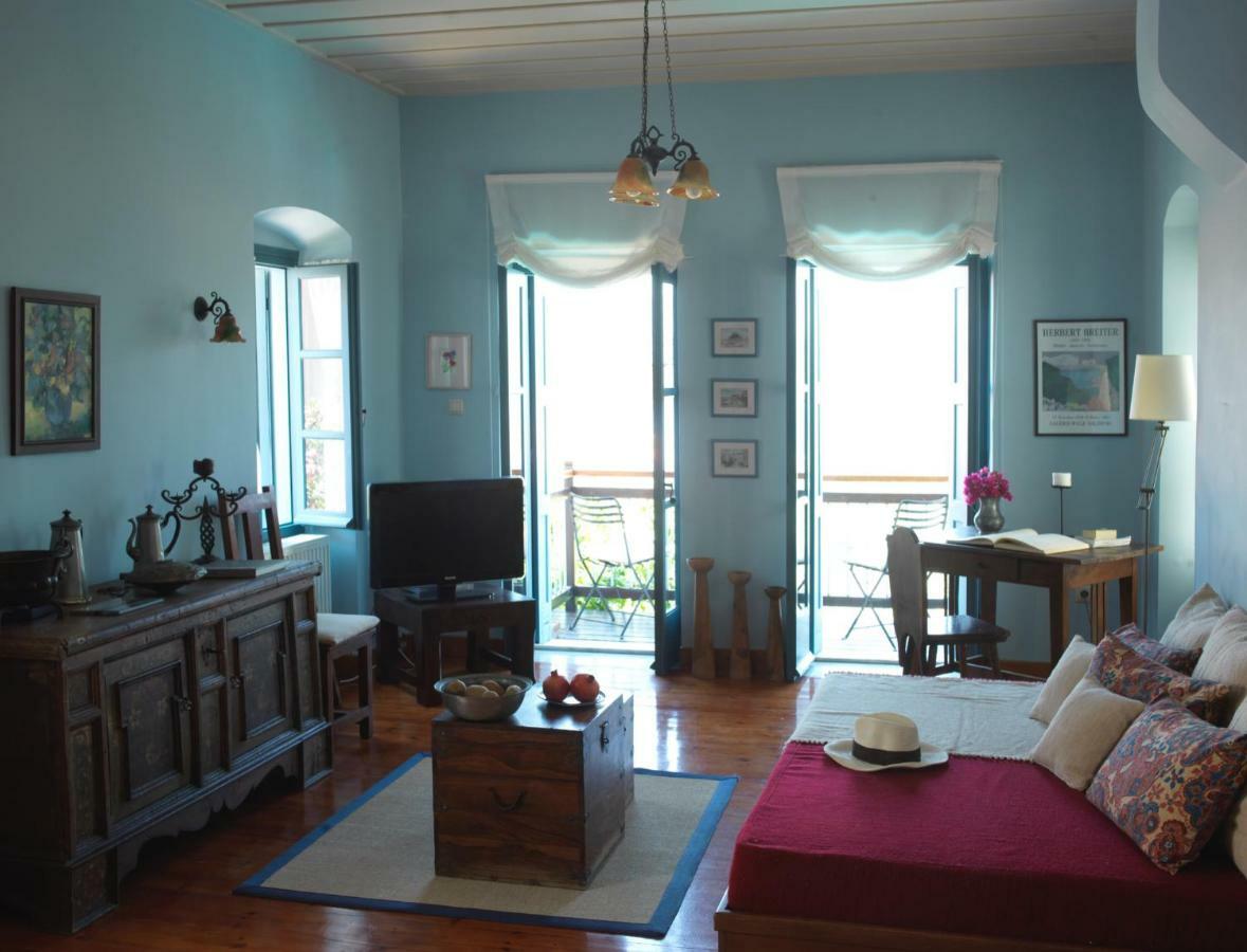 Anemone Residence Poros Town Bagian luar foto